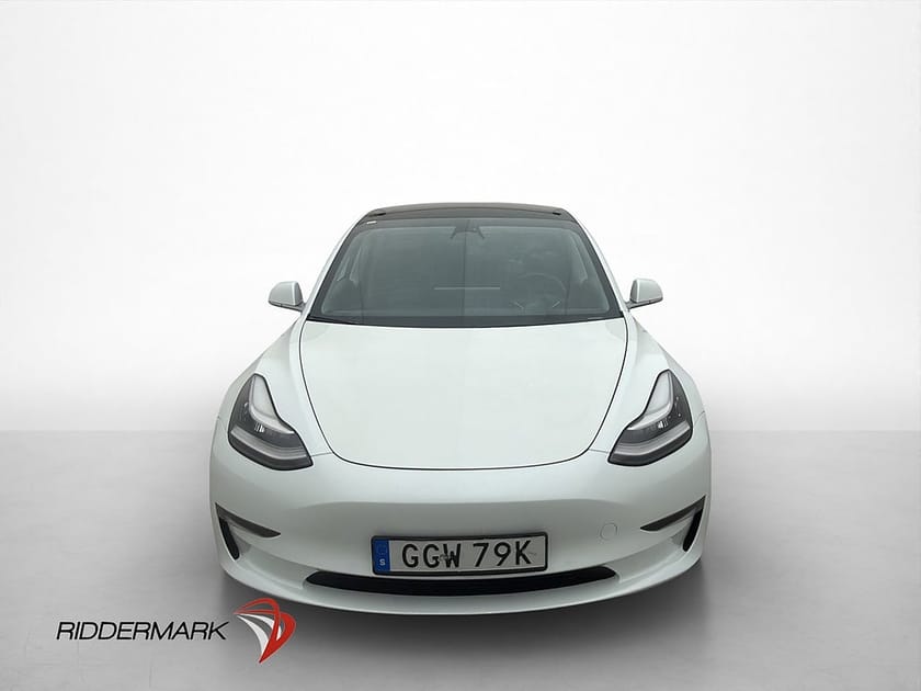 Bild 3 av Tesla Model 3 Long Range AWD Drag Pano Adp-fart Kamera