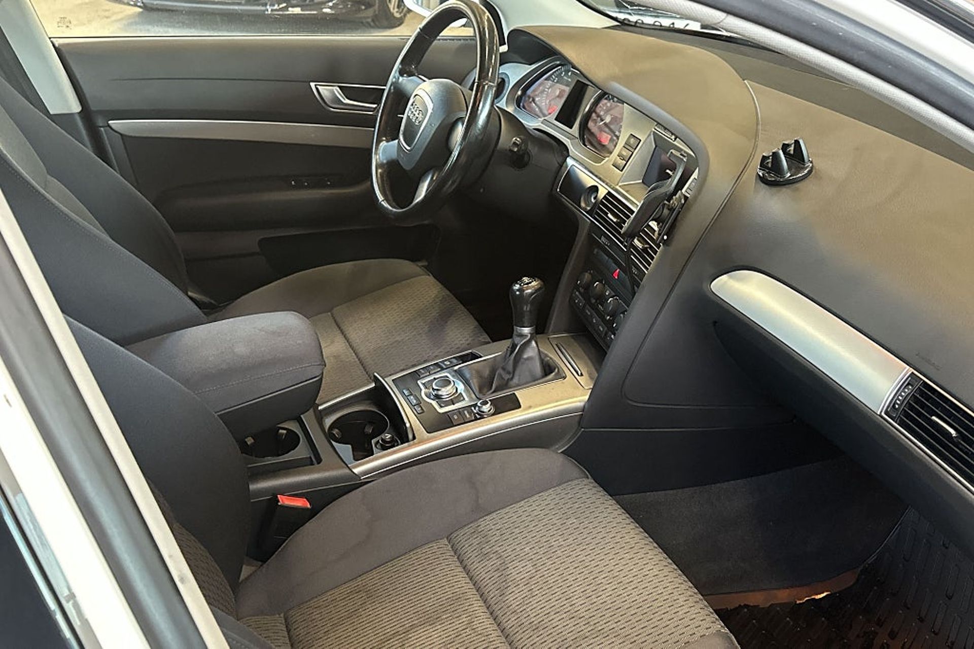 Audi A6 2.4 2007, bild 10/10