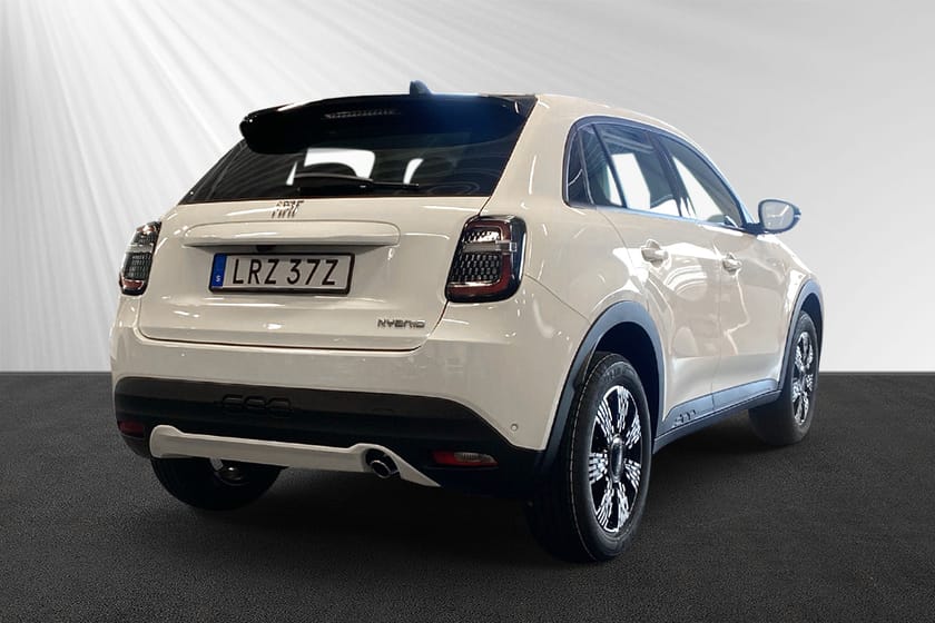 Bild 3 av Fiat 600 Hybrid 5-d SUV ICON HEV T3 FWD