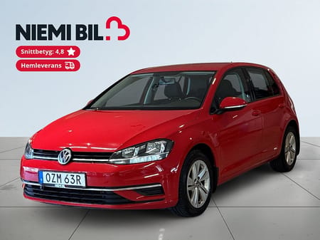 Volkswagen Golf 5-dörrar 1.6 TDI Base Mvärme Bkamera Drag CarPlay S&V
