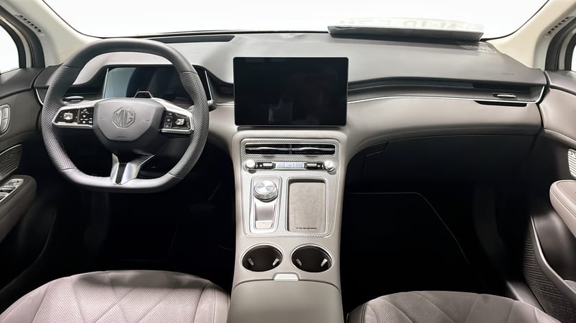 Bild 4 av MG S6 EV Dual Motor