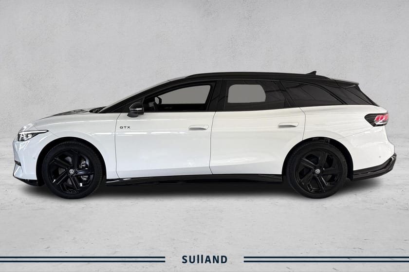 Bilde 2 av Volkswagen ID.7 GTX Tourer