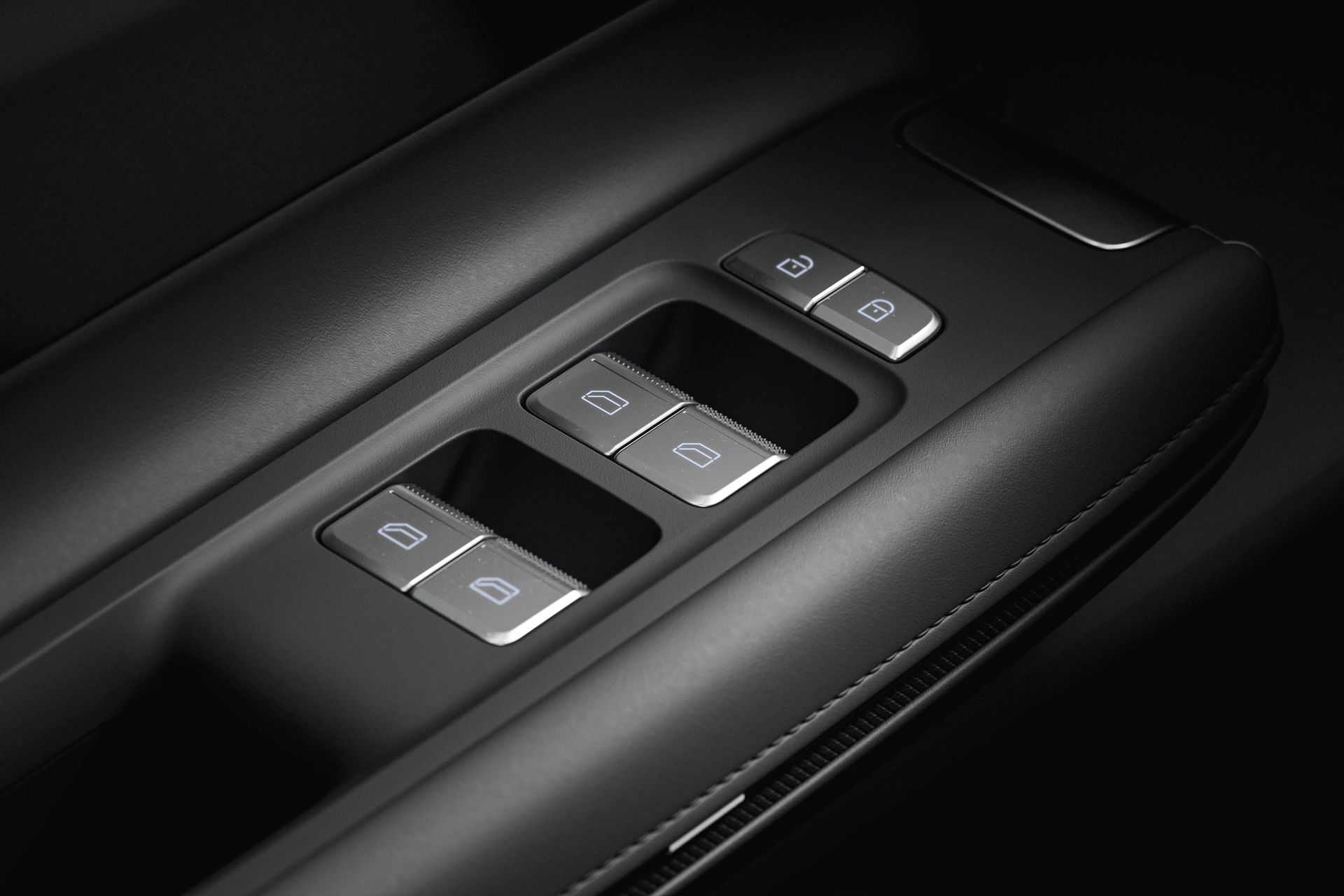 Polestar 4 Long Range Dual Motor 2027, kuva 7/10