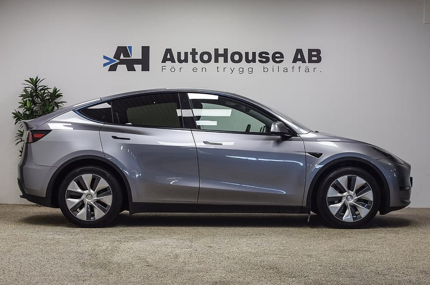 Bild 3 av Tesla Model Y Long Range AWD 514HK Ryzen Nybilsgaranti Drag