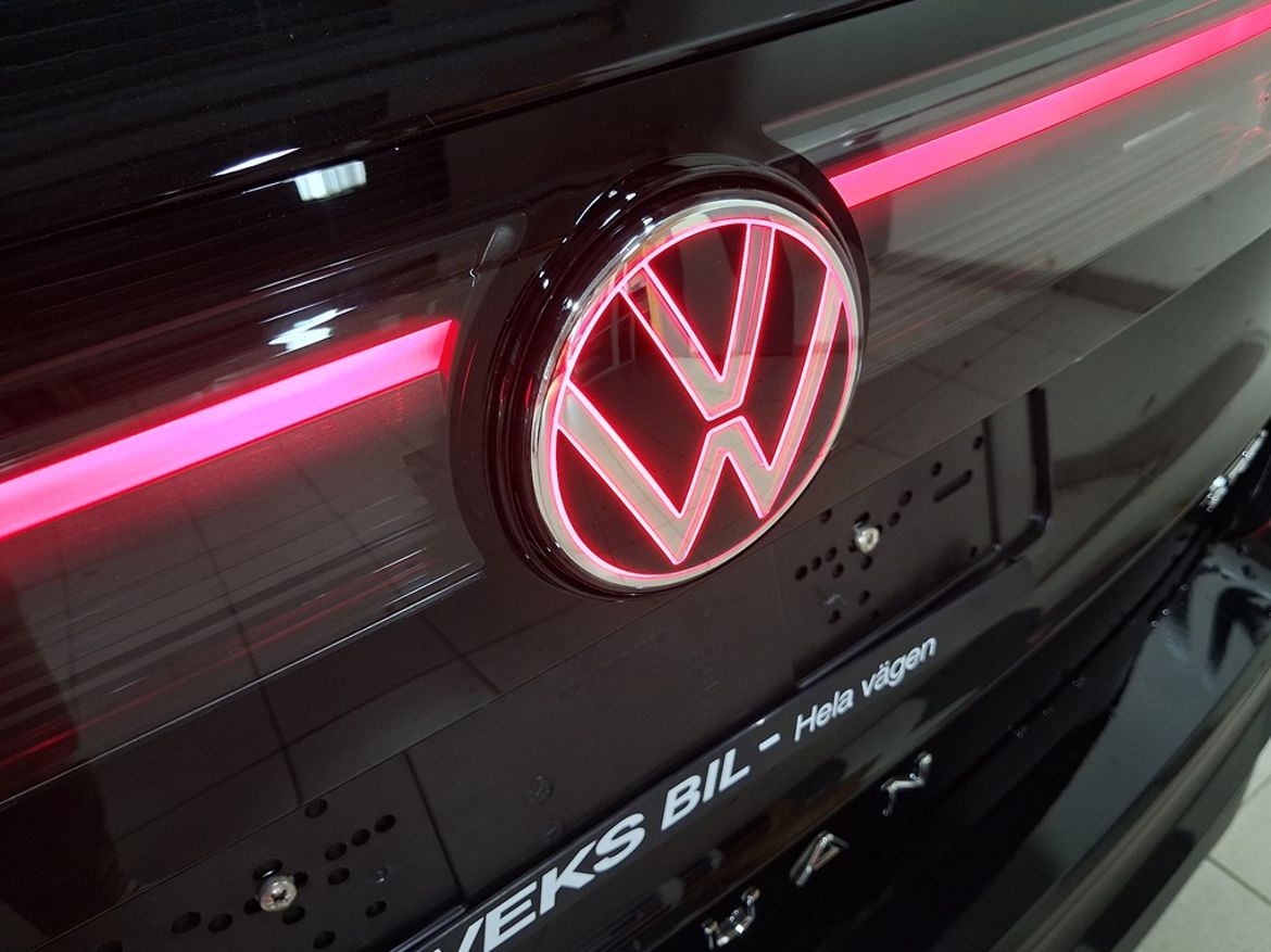 Volkswagen Volkswagen Tiguan — bild 11