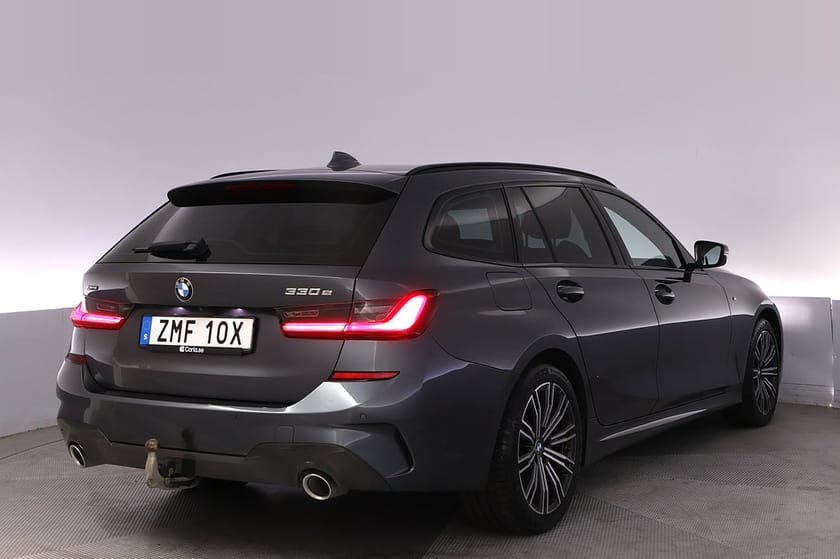 Bild 5 av BMW 330e xDrive Touring M Sport Drag Elstol Kamera CarPlay Navi