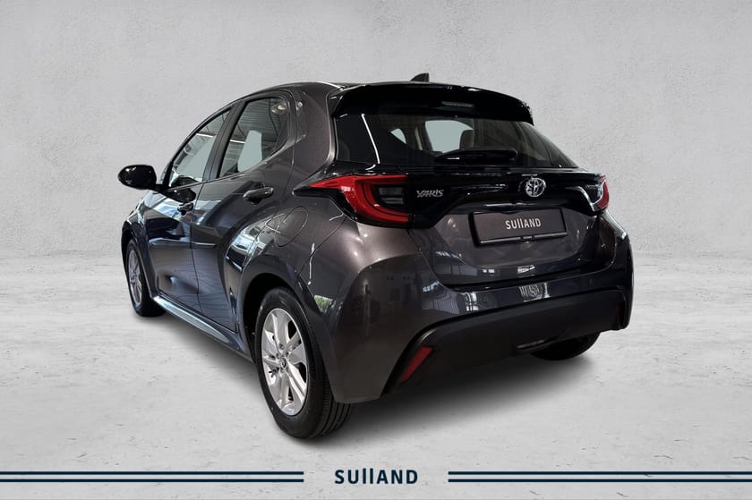 Bilde 3 av Toyota Yaris Hybrid 1,5 Active Tech / Relax / ACC / R.kamera