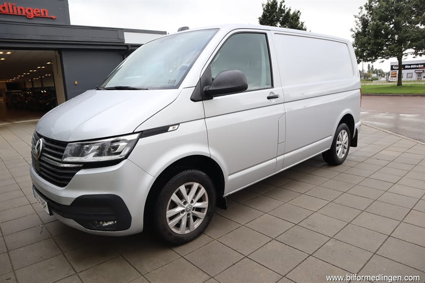 Bild 2 av Volkswagen Transporter 2.0 TDI T30 150hk Aut 3sit Drag 1 Ägare Inredning Backkamera