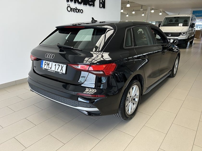 Bild 5 av Audi A3 Sportback 35 TFSI 150hk PROLINE /F-värmare/Backkamera