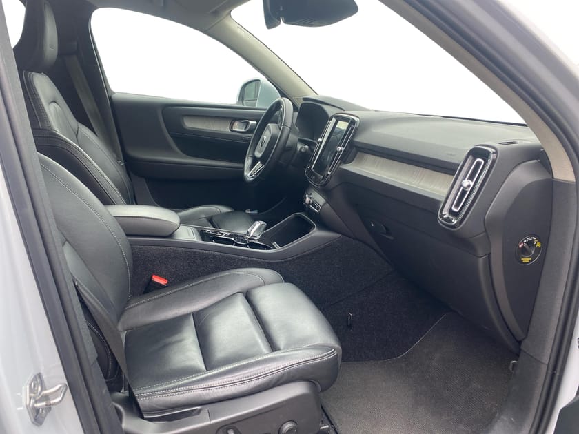 Bild 3 av Volvo XC40 T4 FWD Inscription