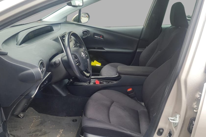 Bilde 4 av Toyota Prius Hybrid AWD-i Executive - LED - Ryggekamera - HUD - JBL