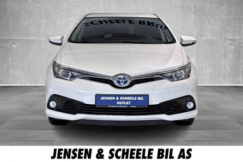 Bilde 2 av Toyota Auris Hybrid - Comfort Aut. DAB+ Radio, Hengerfeste, Cruice.