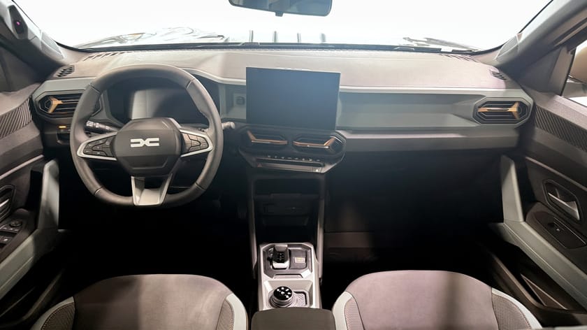 Bild 4 av Dacia Duster hybrid-G 150 4x4 EXTREME HYBRID