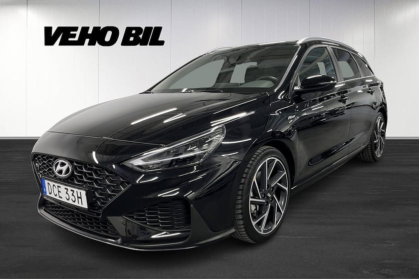 Bild 1 av Hyundai i30 Kombi 1.5 T-GDI DCT N-Line //SoV HJUL INGÅR//BACKKAMERA