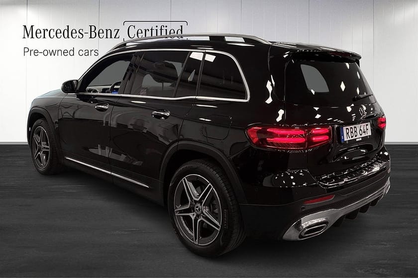 Bild 4 av Mercedes-Benz GLB 220 d 4MATIC AMG 360° Distronic 7-Sits Keyless