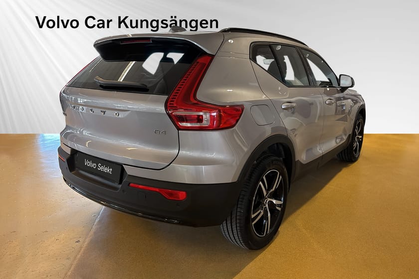 Bild 5 av Volvo XC40 B4 FWD Bensin Plus Dark Rattvärme Selekt