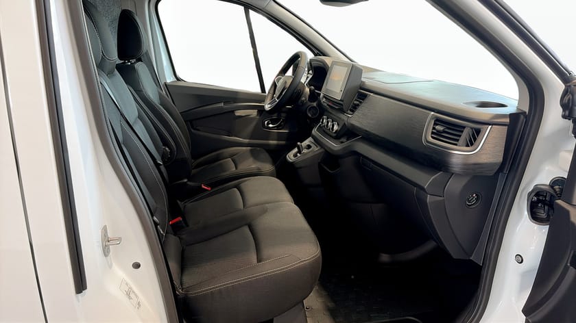 Bild 3 av Renault Trafic Skåpbil L2H1 NORDIC LINE DCI 150 AUTOMAT BVA9