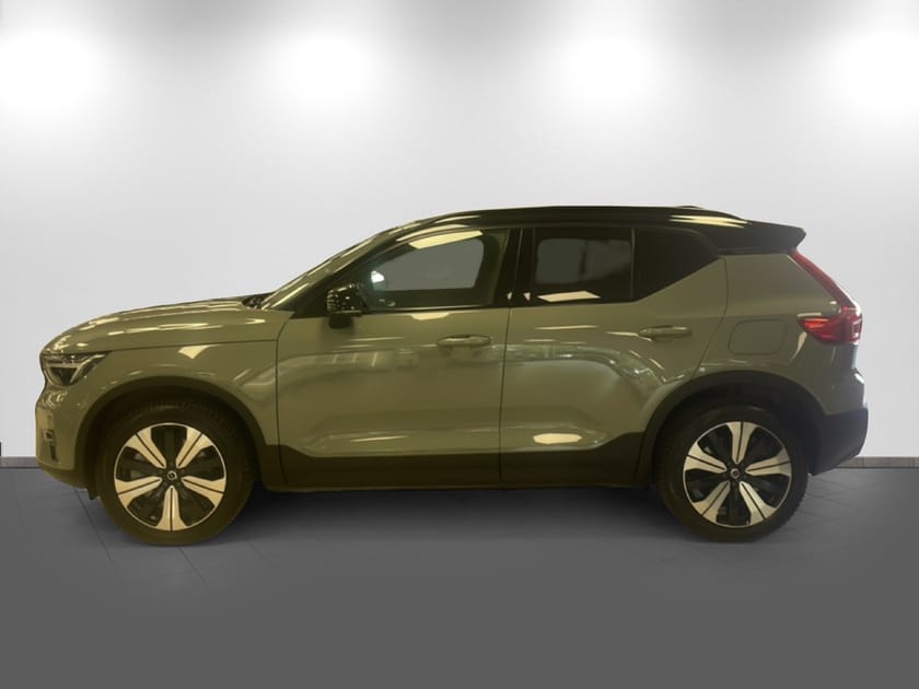Bild 4 av Volvo XC40 Recharge Twin inkl. v-hjul och dragkrok