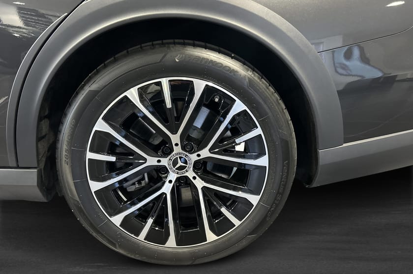 Bild 5 av Mercedes-Benz E 300 de 4MATIC All-Terrain / Avantgarde