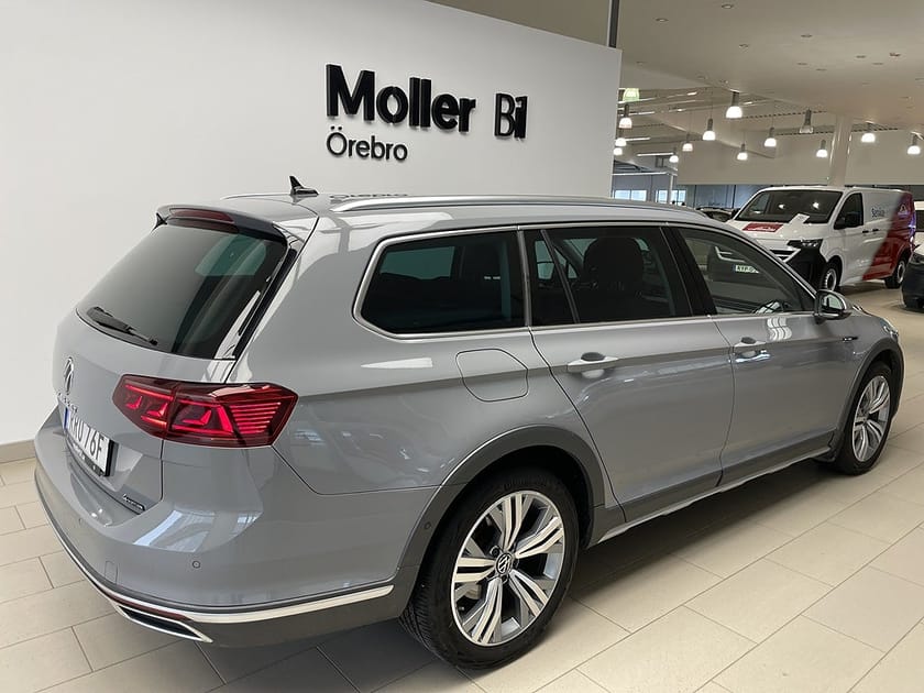 Bild 4 av Volkswagen Passat Alltrack Sportscombi 2.0 TDI 4M DSG 200HK