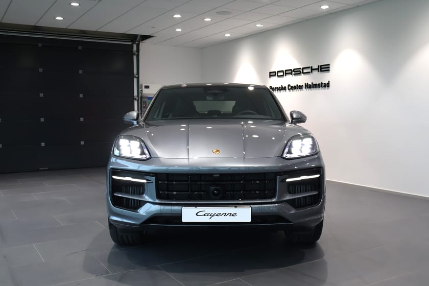Bild 2 av Porsche Cayenne E-Hybrid Coupé Black Edition / Leasbar