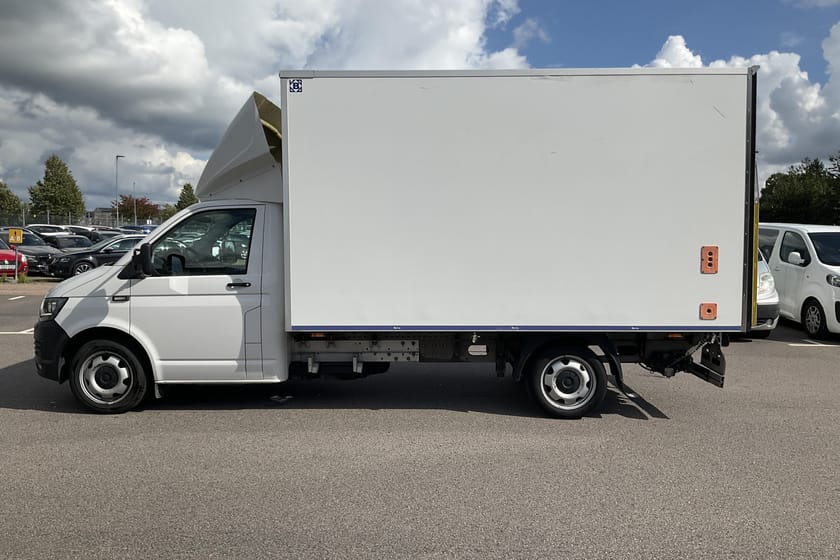 Bild 2 av Volkswagen Transporter Chassi Cab T6 2.0 TDI BMT Volymskåp (150hk)