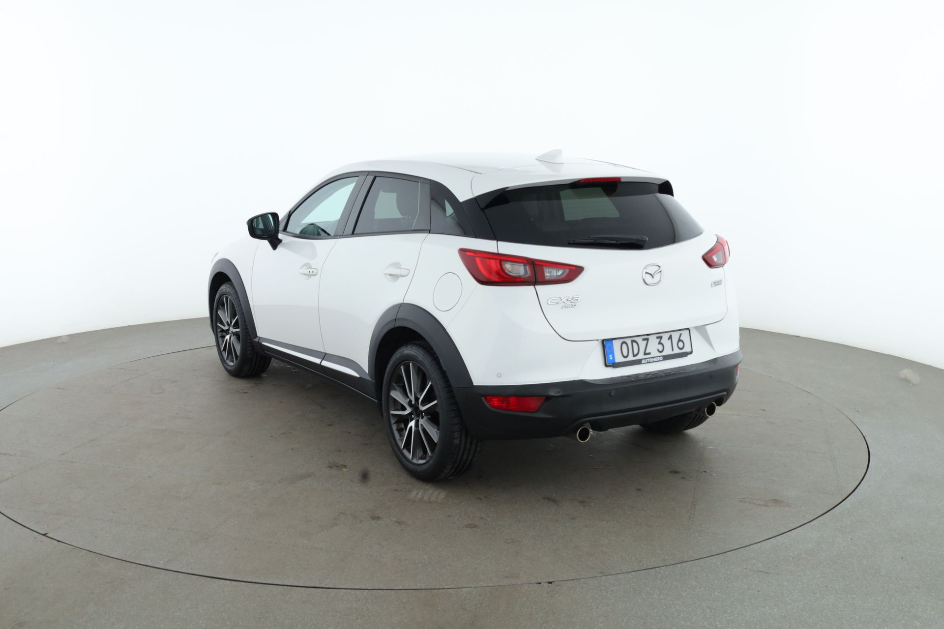 Mazda CX-3 2.0 SKYACTIV-G Optimum AWD 2016, kuva 3/10