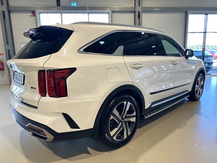 Bild 4 av Kia Sorento PHEV Advance Plus / Bose / 7-Sits / Pano / Nappaklädsel