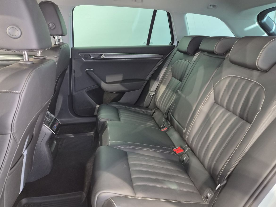 Škoda Škoda Superb iV Kombi — bild 20
