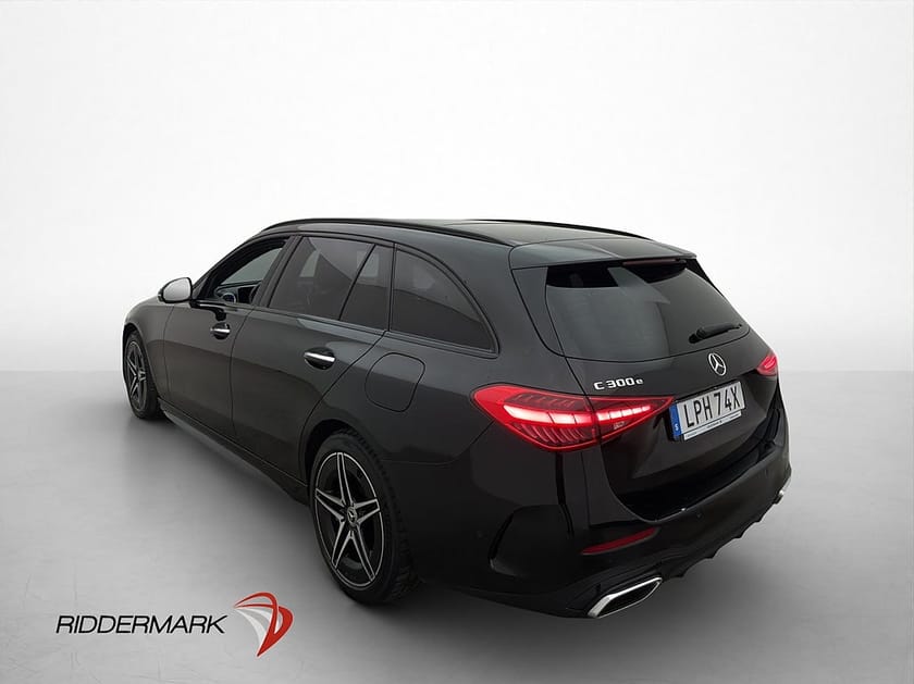 Bild 4 av Mercedes-Benz C 300 T e AMG Night 360° Navi Rattvärme
