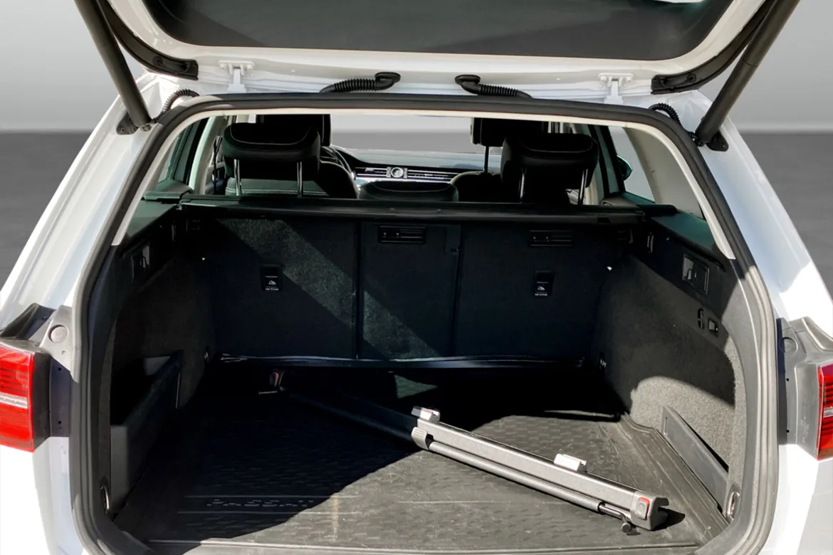 Volkswagen Passat Sportscombi