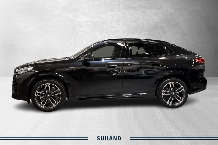Bilde 2 av BMW iX2 xDrive30 xDrive30/M-Sport/Fully Charged/H&K/El.Krok/El-seter