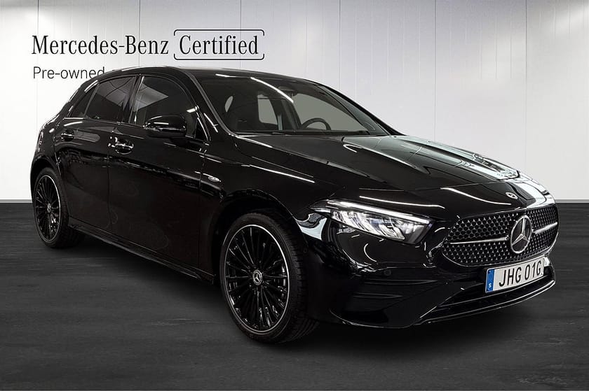 Bild 2 av Mercedes-Benz A 250 e AMG Burmester Keyless Rattvärme Panelbelysning