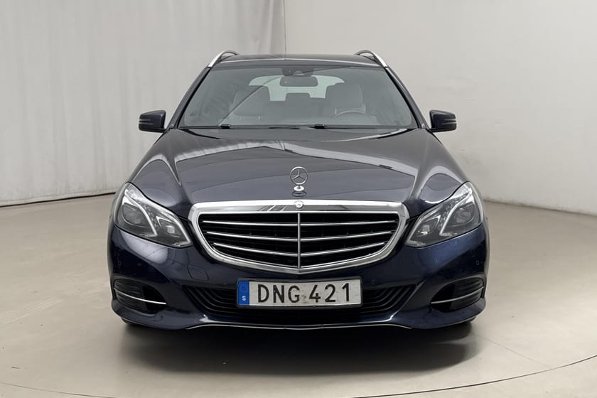 Bild 5 av Mercedes-Benz E 250 T BlueTEC 4MATIC