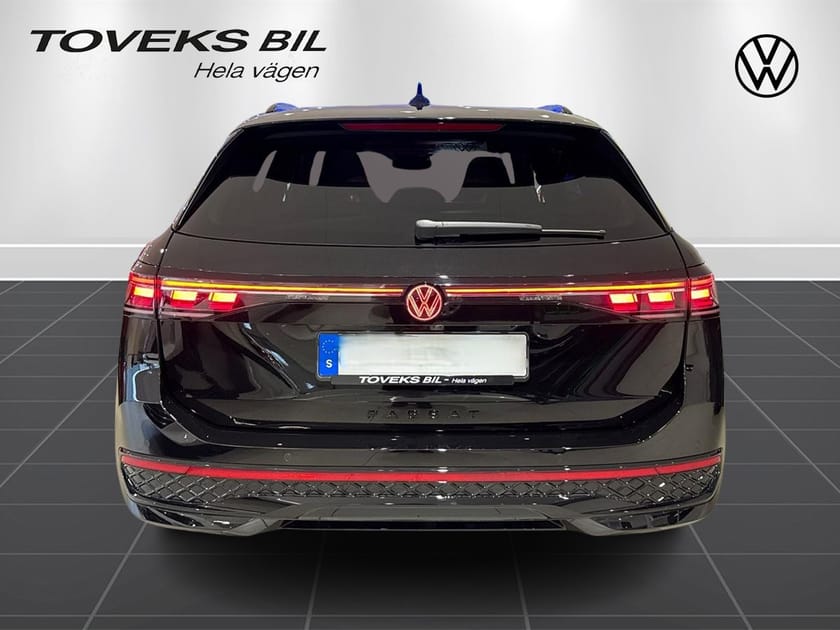 Bild 5 av Volkswagen Passat Variant eHybrid R-line 272hk Panoramatak | Choicekampanj