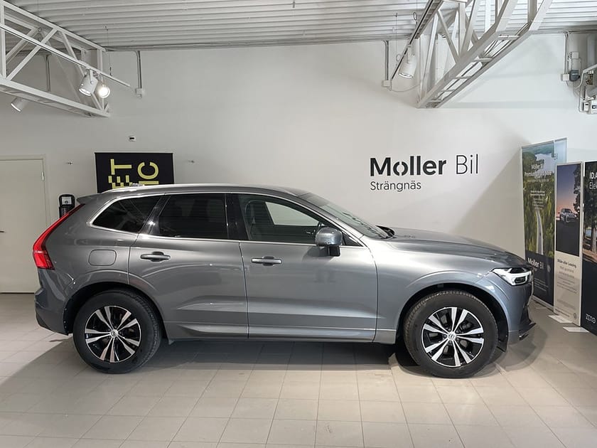 Bild 2 av Volvo XC60 B4 AWD Geartronic Momentum Advanced SE Euro 6