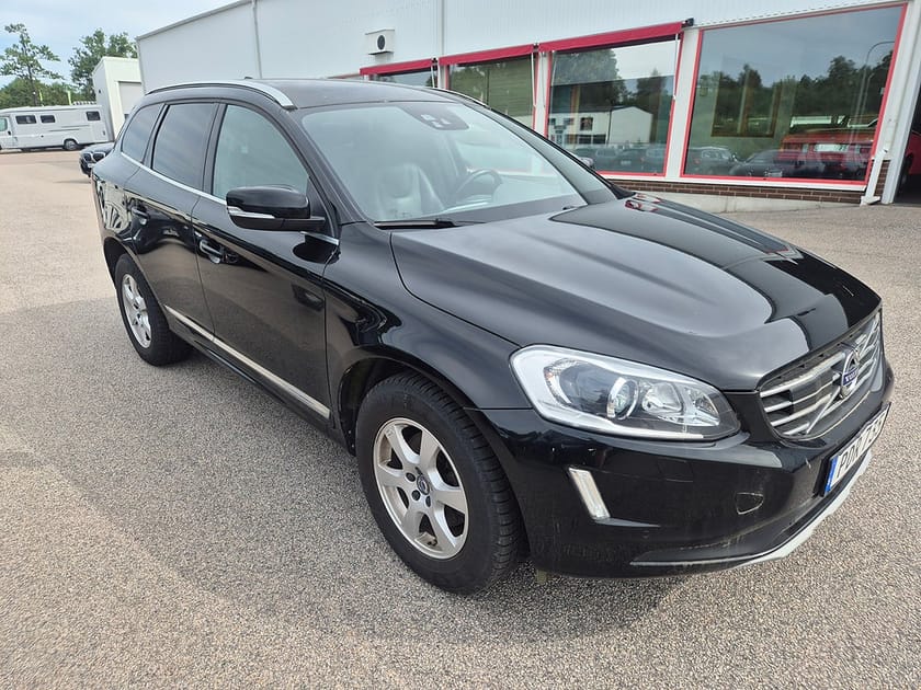 Bild 2 av Volvo XC60 D4 190HK Classic Summum Läder