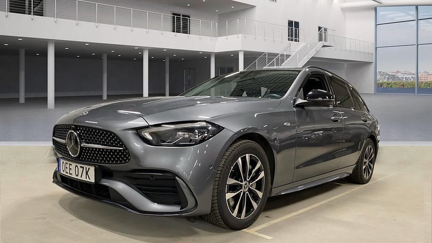 Bild 2 av Mercedes-Benz C 300 T e AMG Nightpack Läder Distronic Drag