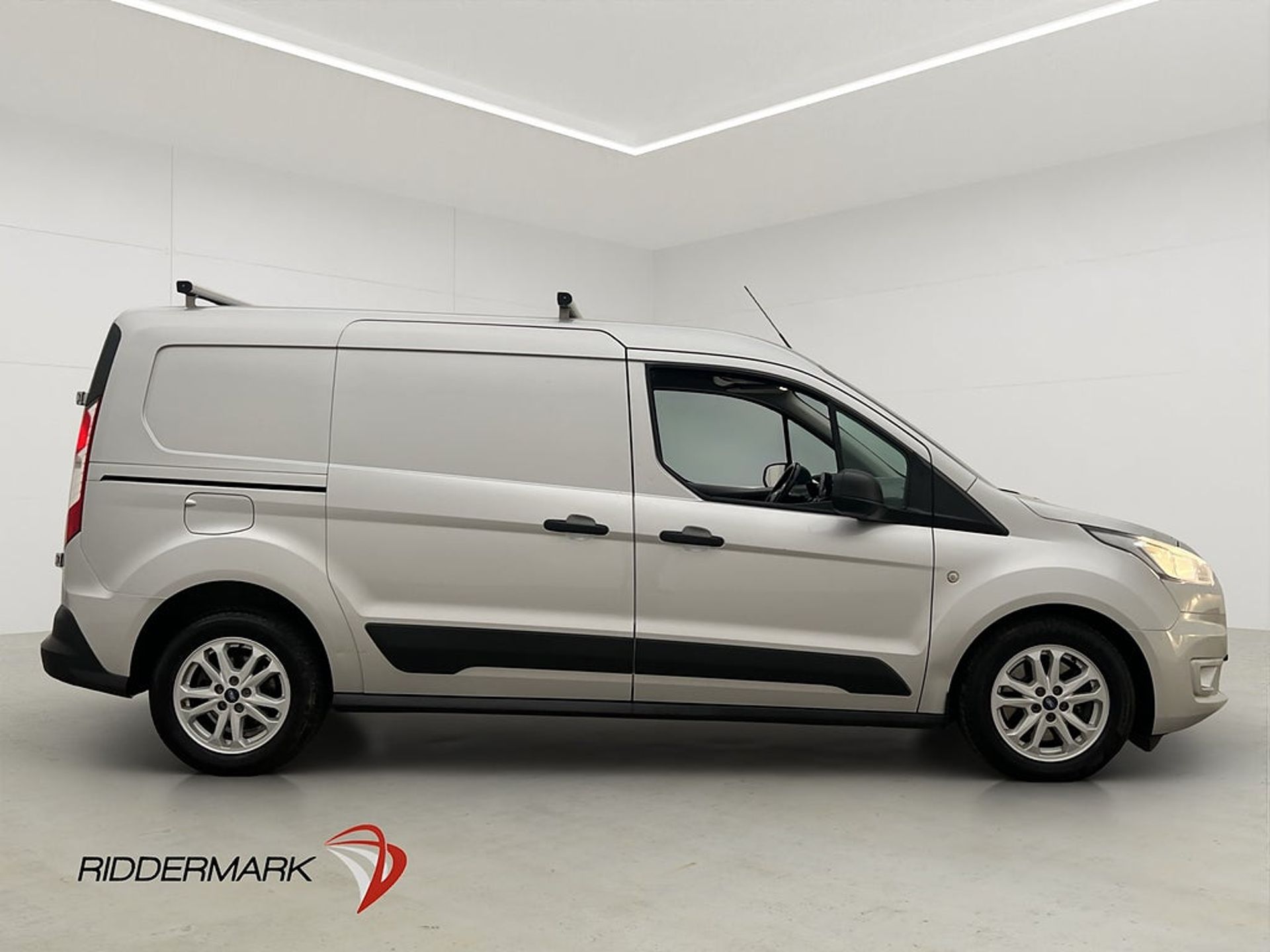Ford Transit Connect LWB Värm Drag 2019, bild 2/10