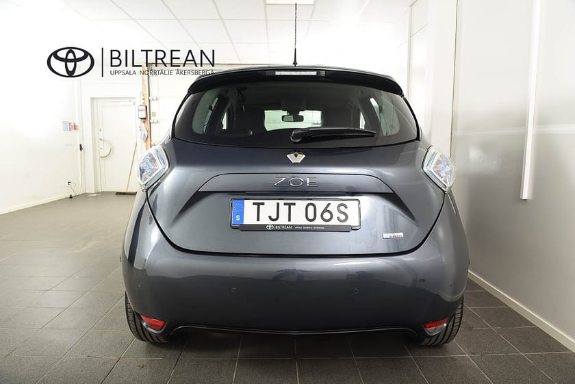 Bild 4 av Renault ZOE R110 41 kWh Navi BOSE Vintertjul Friköpt batteri
