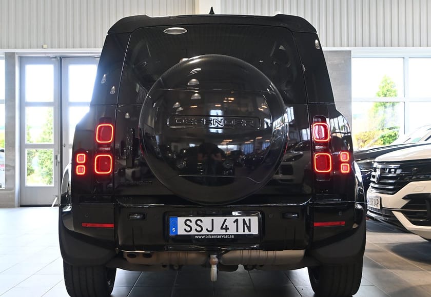 Bild 4 av Land Rover Defender 110 D300 MHEV HSE X-Dynamic Sidosteg 7-sits