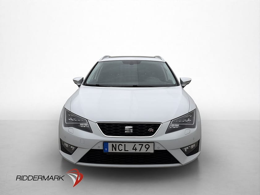 Bild 2 av SEAT Leon ST 1.4 TSI 150hk FR Panorama CarPlay Kamera Drag