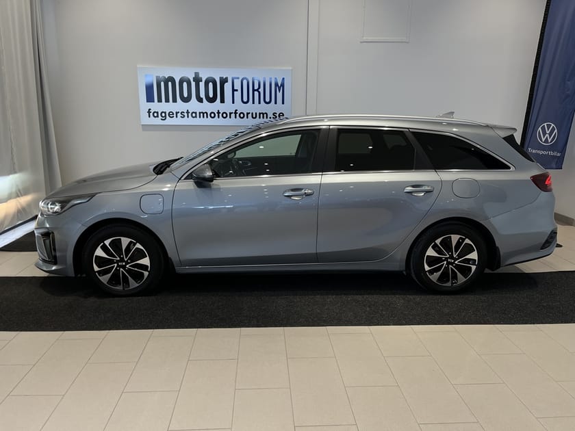 Bild 2 av Kia Ceed Sportswagon Plug-in Hybrid SW Advance Plus 141hk Drag, V-hjul