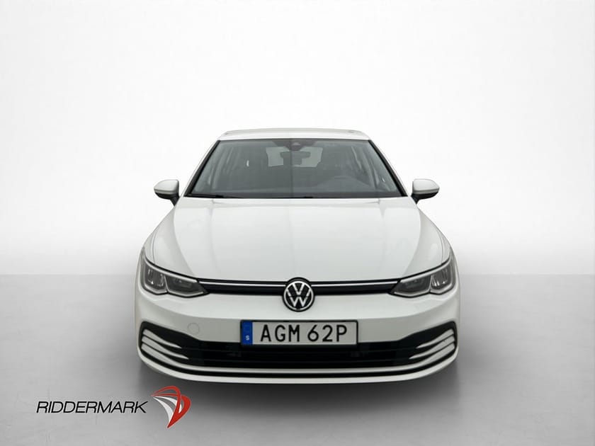 Bild 2 av Volkswagen Golf 1.5 TSI 150hk Värmare Ambient Navi P-Sensor