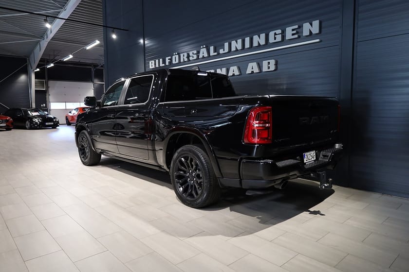 Bild 4 av RAM 1500 RHO