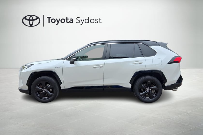 Bild 4 av Toyota RAV4 Hybrid AWD-i Style 360 Kamera, Halvskinn, P-sensorer, Uppvärmda stolar fram mm