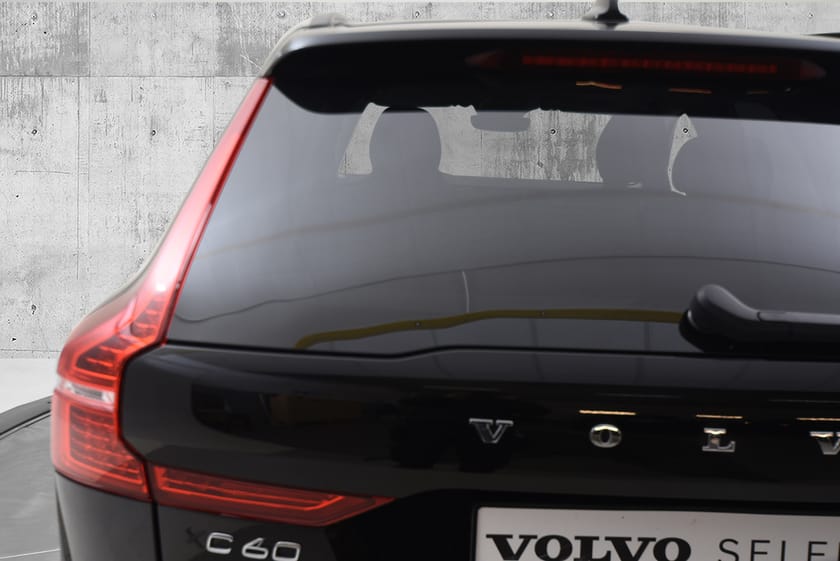 Bilde 5 av Volvo XC60 T6 350hk Plus Dark H.feste-Harman K+++