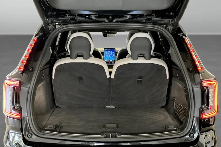 Volvo EX90
