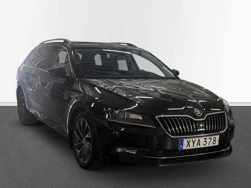 Bild 3 av Škoda Superb Kombi 2.0 TDI 4x4 SCR DSG 190hk | Läder | Drag | L & K |