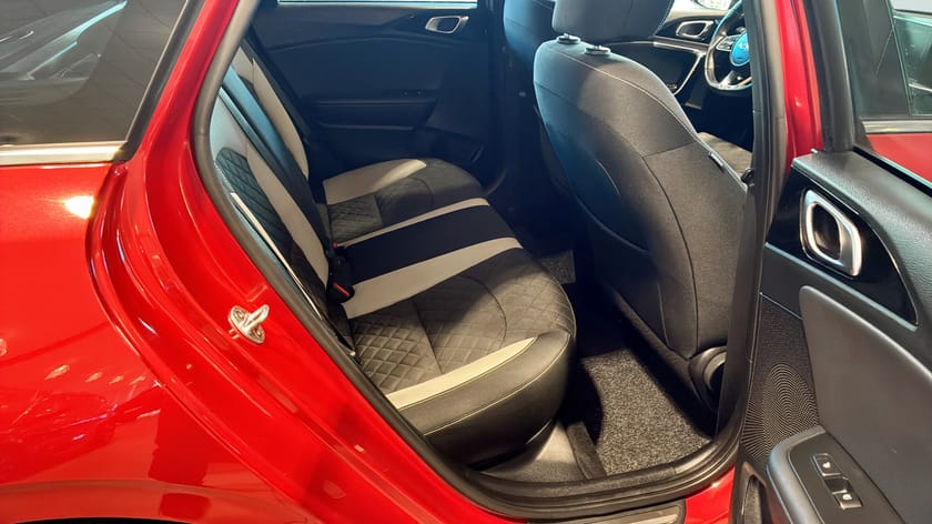 Bild 5 av Kia Ceed Sportswagon GT Line | 3,95 Räntekampanj